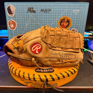 Wilson RH Pitcher's Baseball Glove (Used)