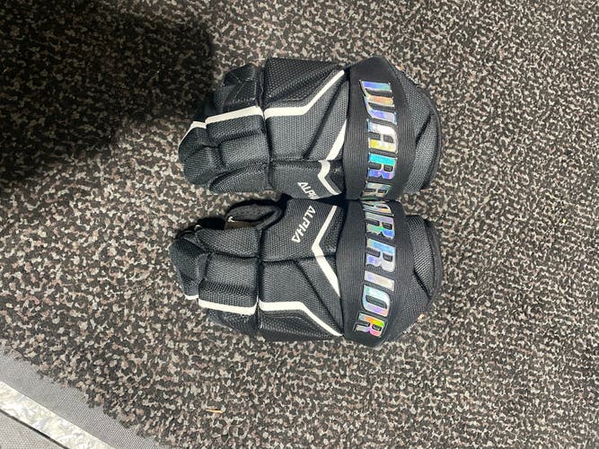 Warrior Alpha LX2 Pro Gloves 8" (Used)