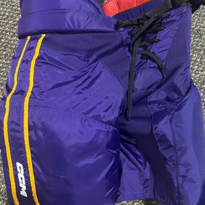 Men's Large Senior CCM HP45 Hockey Pants Pro Stock (Used)