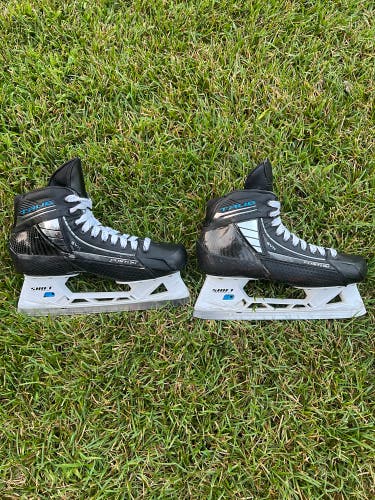 True custom SVH goalie skates Size 11