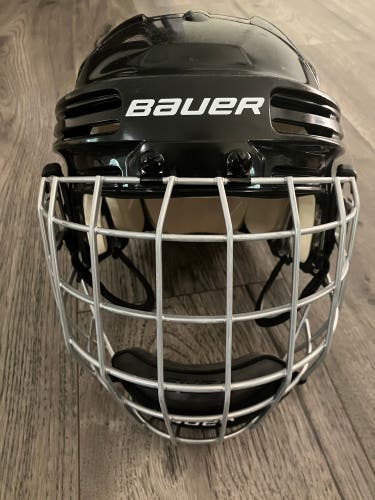 Small Bauer 4000 / 4500 Helmet (Used) with Profile II Cage