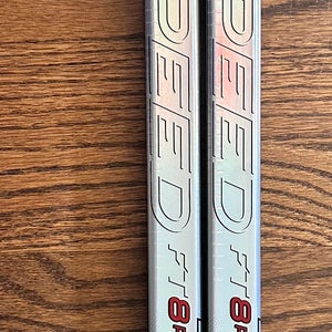 2 Pack Senior CCM JetSpeed FT8 Pro Right Handed Hockey Stick P28 (New)