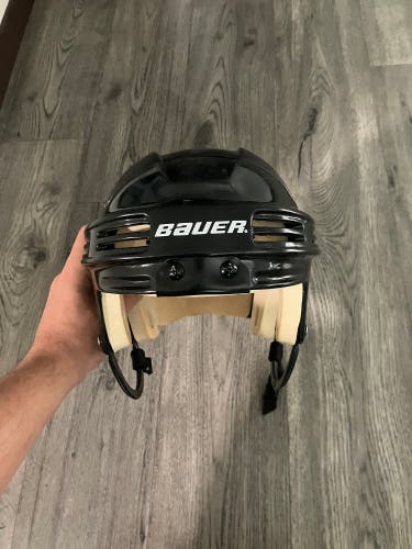 Bauer 3000 (4000) Helmet - Large