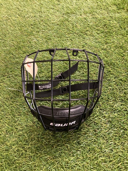 Small Bauer Profile II Facemask Cages Oreo (Used)
