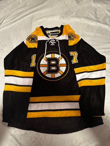 Boston Bruins Milan Lucic Jersey - Reebok - Medium