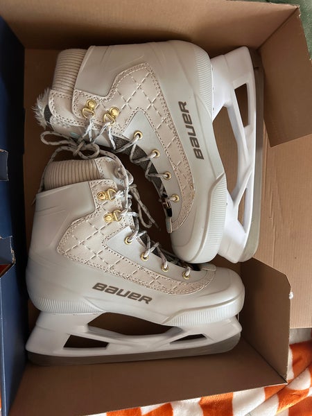 2023 Bauer Hockey Skates Size 5 (Used)