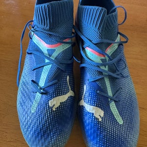 Puma men’s soccer cleats size 9 Future 7 pro
