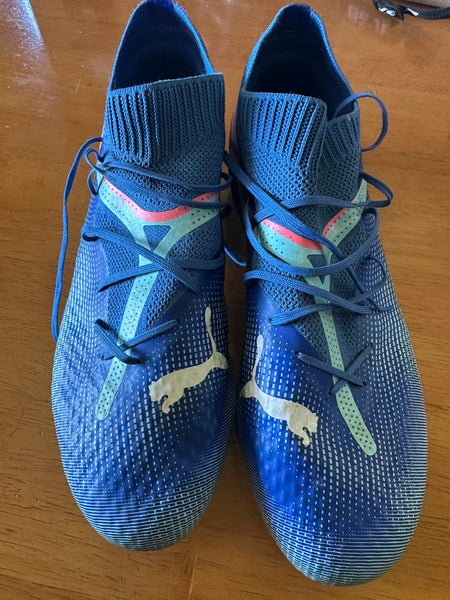 Puma men’s soccer cleats size 9 Future 7 pro