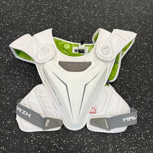 Used Maverik M5 EKG Lacrosse Shoulder Pads White LG 11849-S000030693