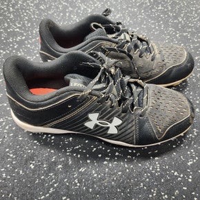 Used Under Armour LEADOFF BB/SB Cleats Black Senior 6.5 11849-S000030676