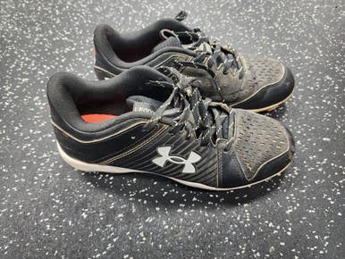 Used Under Armour LEADOFF BB/SB Cleats Black Senior 6.5 11849-S000030676