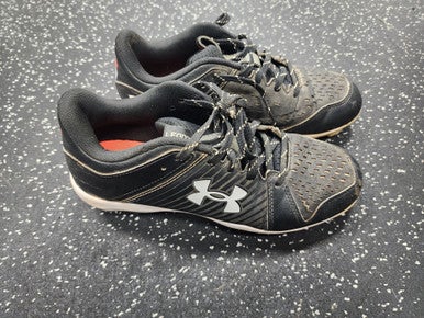 Used Under Armour LEADOFF BB/SB Cleats Black Senior 6.5 11849-S000030676