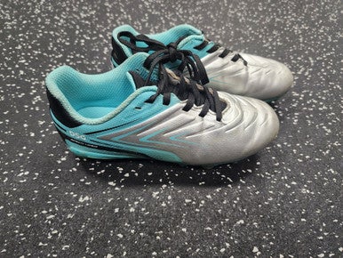 Used Soccer Cleats Silver Youth 12.0 11849-S000030672