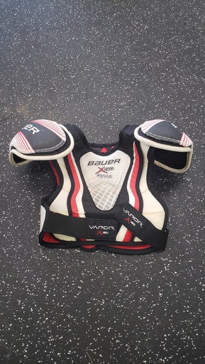 Used Bauer VAPOR 30 Junior Shoulder Pads MD 11849-S000018744