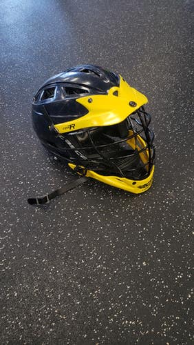 Used Cascade CPXR Lacrosse Helmet Navy Blue And Yellow One Size 11849-S000030544
