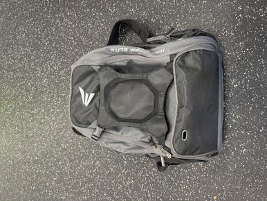 Used Easton WALK OFF ELITE BB/SB Player Backpack Grey 11849-S000030620