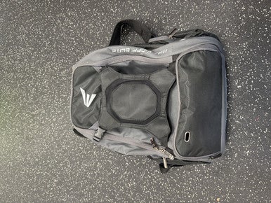 Used Easton WALK OFF ELITE BB/SB Player Backpack Grey 11849-S000030620