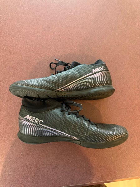 Black Unisex Size M 7.0 (W 8.0) Nike Mercurial Superfly Indoor Cleats (Used)