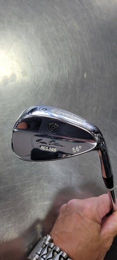 Used Cleveland TA 588 Golf Wedge Mens RH 56 Degree 11497-C000151234