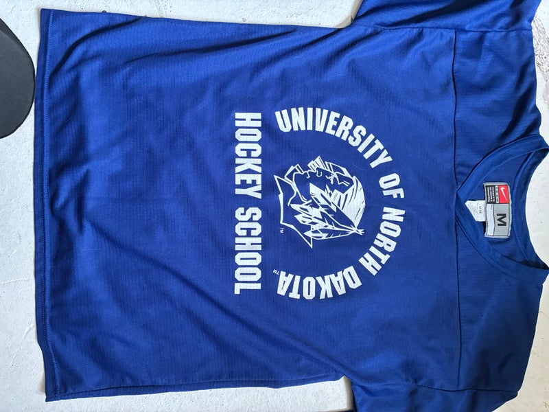 Blue Medium Men's Nike Jersey (Used)