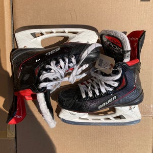 Bauer Vapor 3X Pro Hockey Skates | Size: 1.5