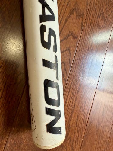 Easton Ghost Unlimited Bat (-10) 20 oz 30"