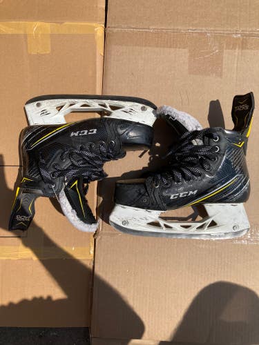 CCM Super Tacks AS1 Hockey Skates | Size: 5.5EE