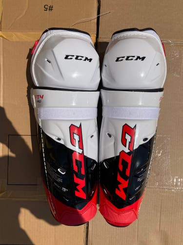 CCM Jetspeed FT4 Pro Shin Pads | Senior 15"