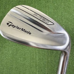Taylormade P790 2017 Pitching Wedge PW Dynamic Gold R300 105 Regular Flex