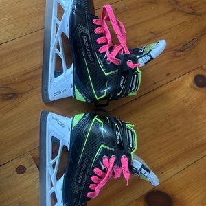 Bauer GSX Hockey Goalie Skates Regular Width Size 1 (Used)