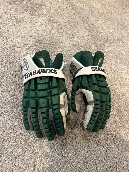 Team Issued Wagner Lax Gloves