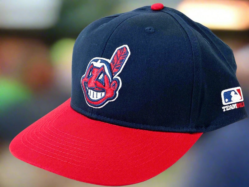 Cleveland Indians 2018 MLB M-300 Adjustable Home Replica Hat (New)
