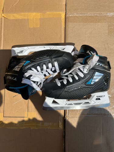 True Catalyst 5X4 Hockey Goalie Skates Regular Width | Junior Size: 3.5
