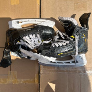 Bauer Supreme M5 Pro Hockey Skates | Size: 3