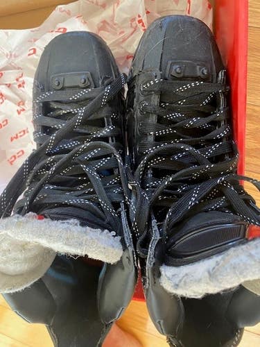 CCM JetSpeed FT 680 Hockey Skates Regular Width 6.5 (Used)