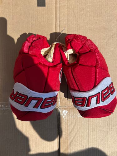 Bauer Vapor Pro Team Gloves | Junior 10"