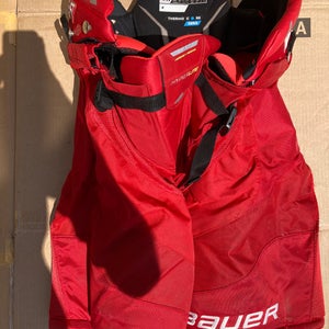Bauer Vapor Hyperlite Hockey Pants | Senior Size: Medium