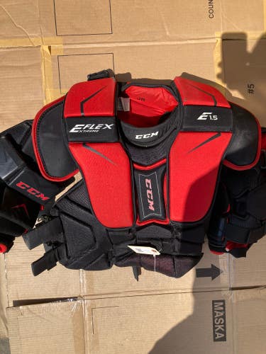 CCM Axis A1.5 Goalie Chest Protector | Junior Size: Medium
