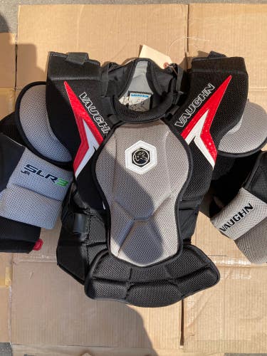 Vaughn SLR3 Goalie Chest Protector | Junior Size: Medium