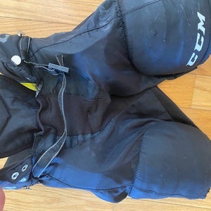 Junior Medium CCM Tacks 9550 Hockey Pants (Used)