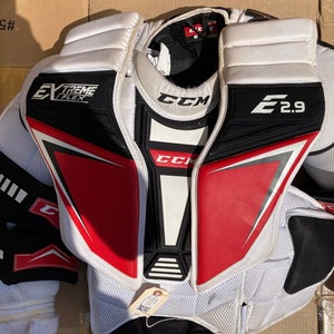CCM eflex 2.9 Goalie Chest Protector | Intermediate Size: Small