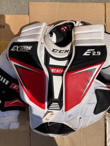 CCM eflex 2.9 Goalie Chest Protector | Intermediate Size: Small
