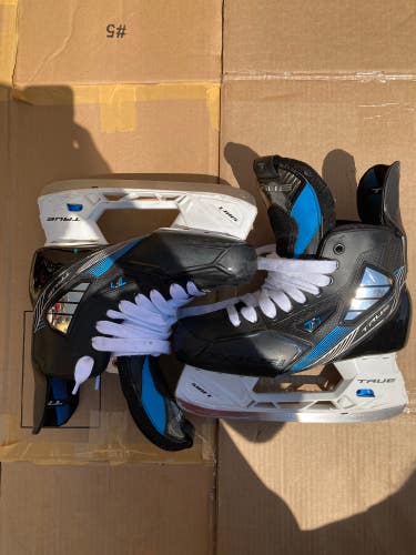 True TF7 Hockey Skates | Size: 6.5