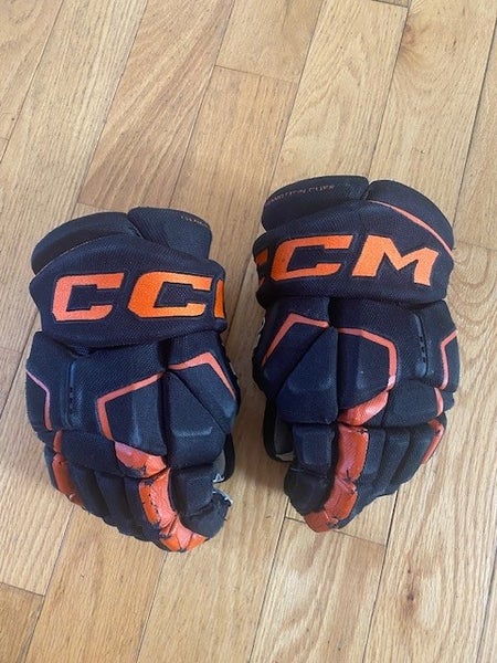CCM As-v Gloves 12" (Used)