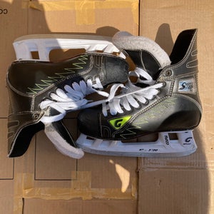 Graf Supra 735 Hockey Skates | Size: 7.5