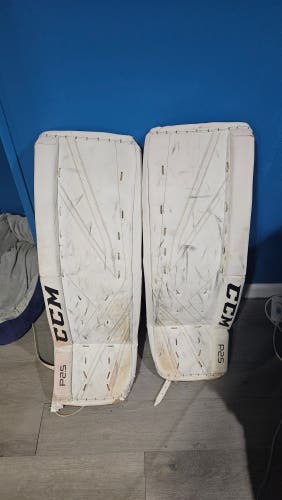 34" CCM Premier P2.5 Goalie Leg Pads (Used)