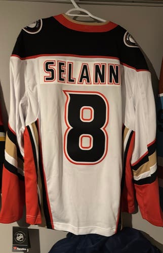 White XXL Men's Jersey (New)