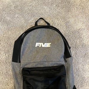 5-star Under Armour Bag