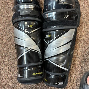 Senior Bauer Supreme 3S Pro 16" Shin Pads (New)