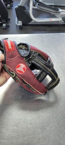 Used Regent 10.5 BB/SB Glove RH Throw None 10 1/2" 11497-C000151250
